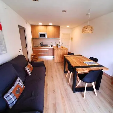 One Bedroom At 50 M Away From The With View And Furnished Terrace Apartment