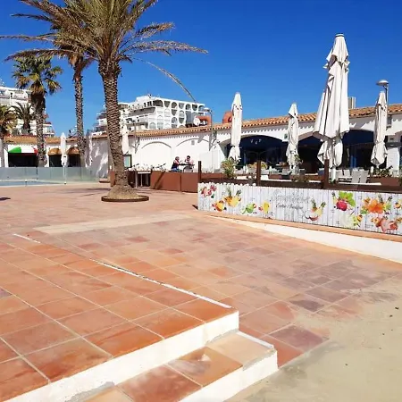 Apartment One Bedroom At 50 M Away From The With View And Furnished Terrace Empuriabrava